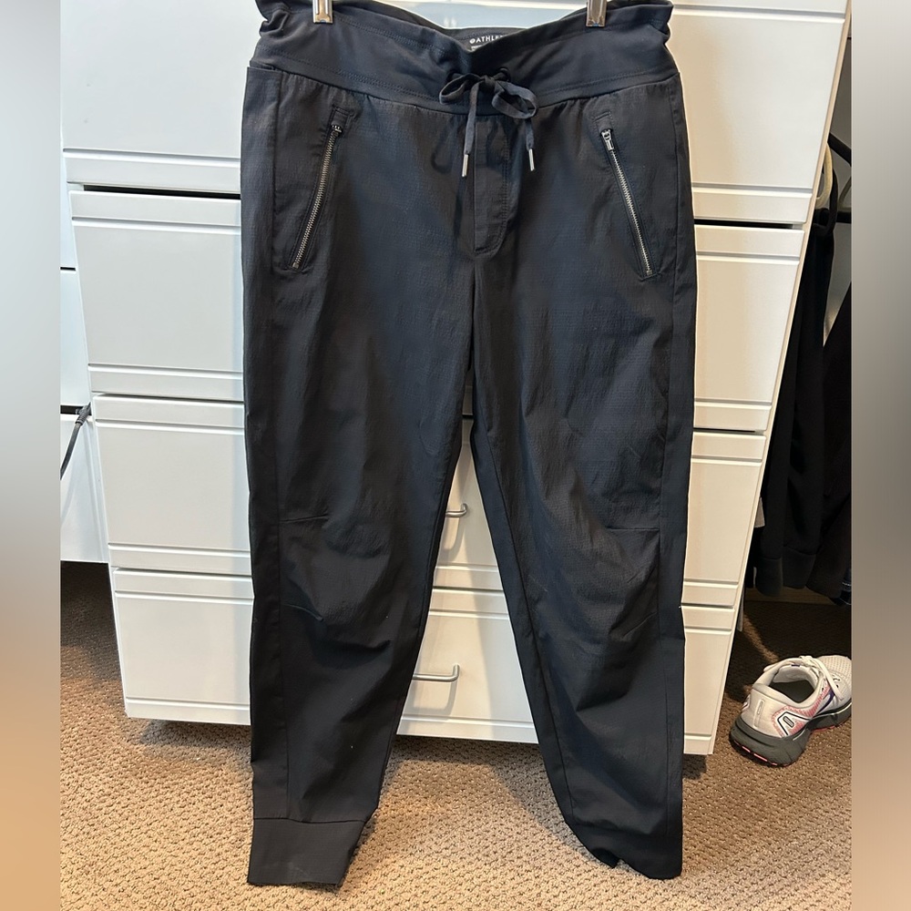Athleta Trekkie North Jogger